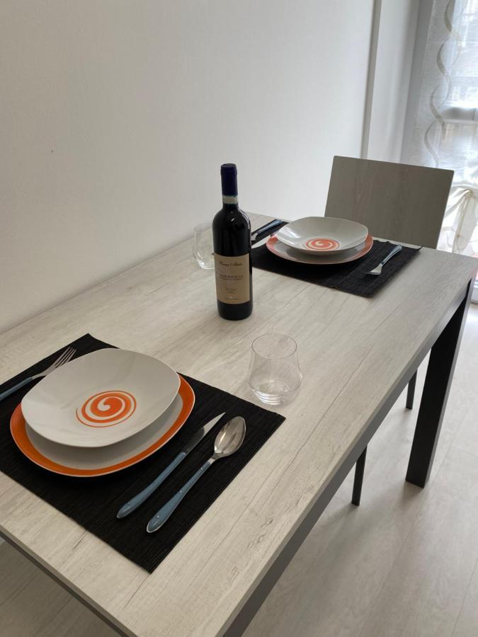 First Home Milano Eksteriør bilde
